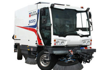 dulevo 6000- industrial vaccum cleaner machine for cleaning and sweeping roads